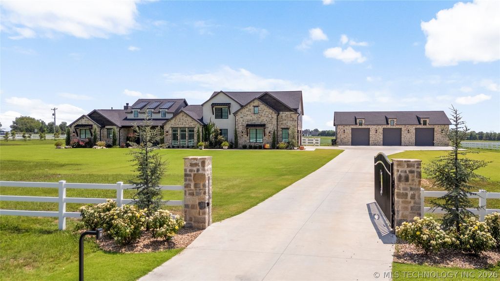 6440 E 171st Street, Bixby, OK 74008