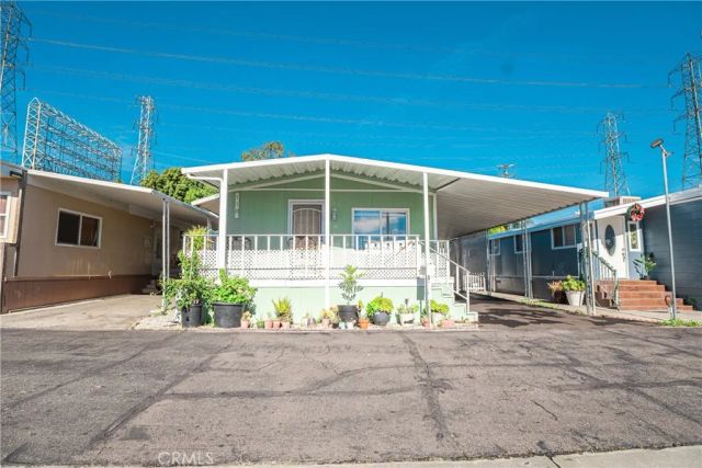 17705 S Western 118, Gardena, CA 90248