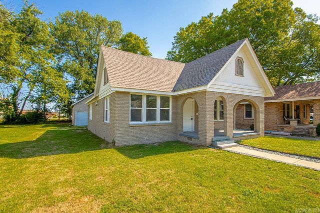 2307 E 2nd, North Little Rock, AR 72114