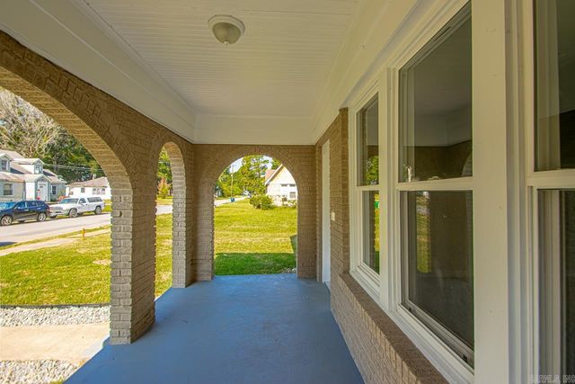 2307 E 2nd, North Little Rock, AR 72114