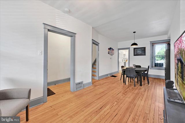 549 N PLUM ST, Lancaster, PA 17602