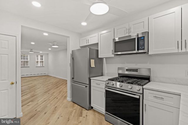 1228 LATONA ST, Philadelphia, PA 19147