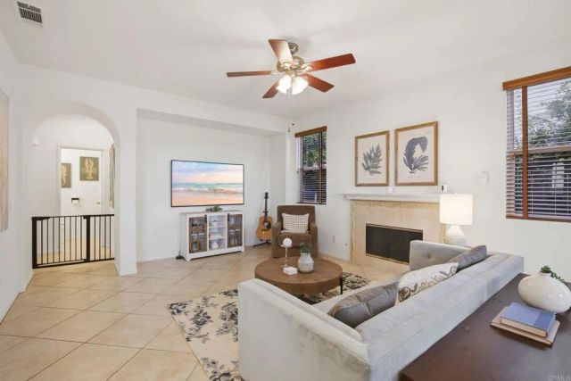 3275 Rancho Famosa, Carlsbad, CA 92009
