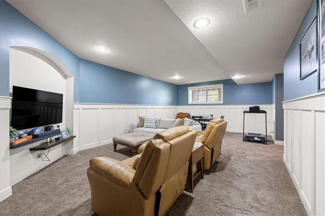 16653 W 168th Court, Olathe, KS 66062