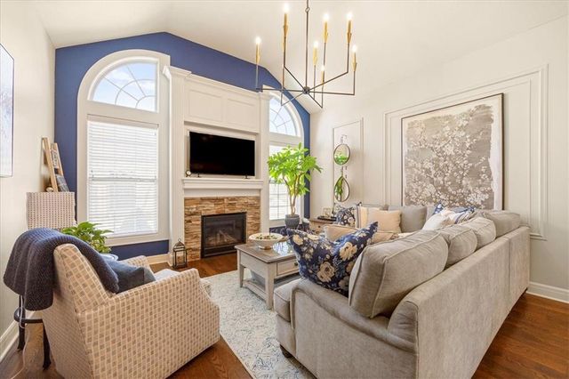 16653 W 168th Court, Olathe, KS 66062