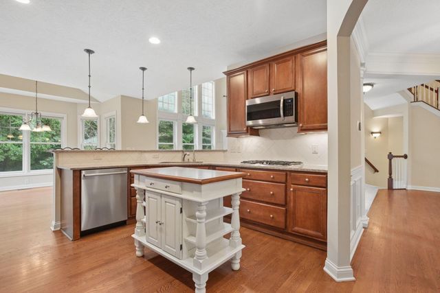 7062 Pleasant Colony Circle, Blacklick, OH 43004