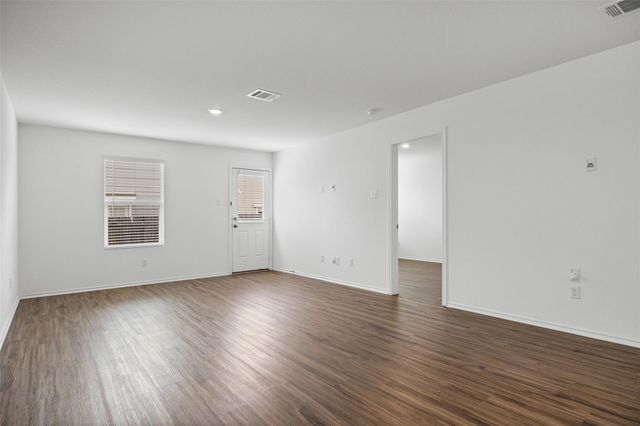 364 Gabbro GDNS, Maxwell, TX 78656