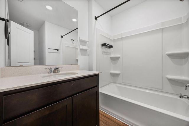 364 Gabbro GDNS, Maxwell, TX 78656