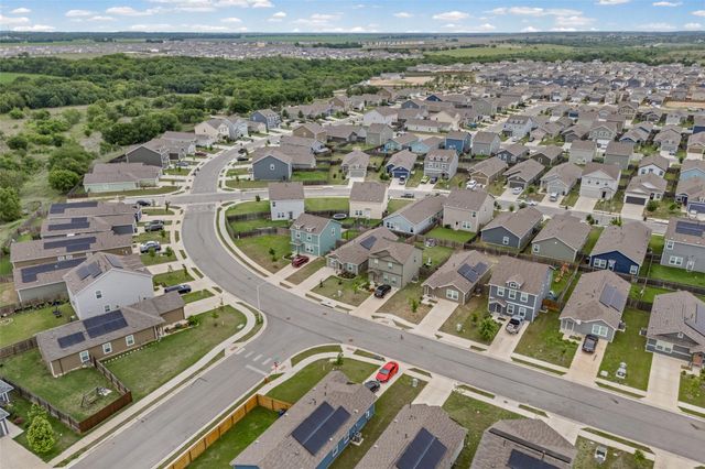 364 Gabbro GDNS, Maxwell, TX 78656
