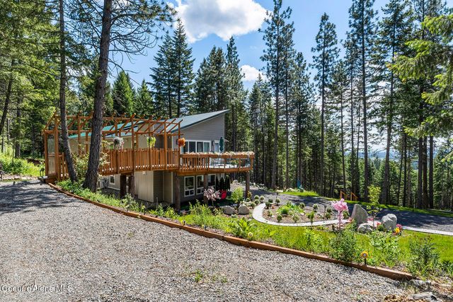554 Homestead Hollow, Careywood, ID 83809