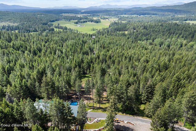 554 Homestead Hollow, Careywood, ID 83809