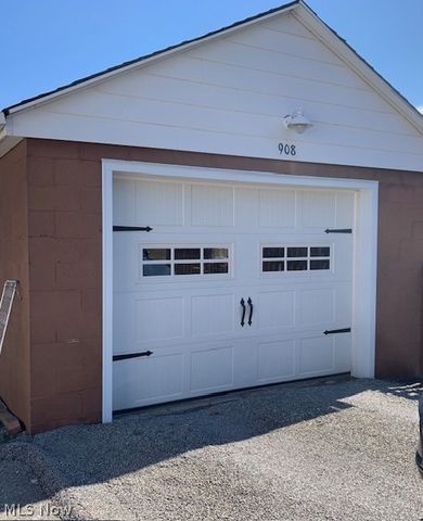 908 Banfield Avenue, Toronto, OH 43964