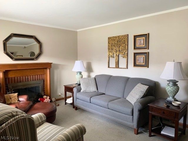 908 Banfield Avenue, Toronto, OH 43964