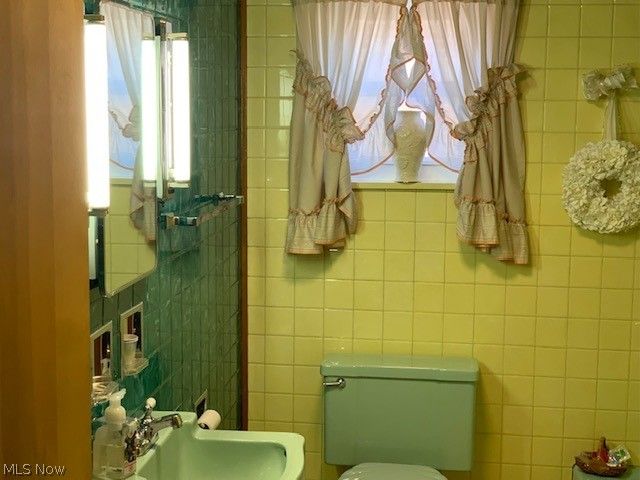 908 Banfield Avenue, Toronto, OH 43964