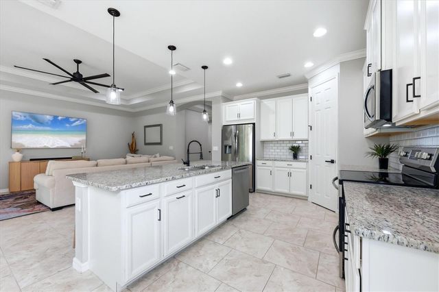 332 TOSCAVILLA BOULEVARD, Nokomis, FL 34275