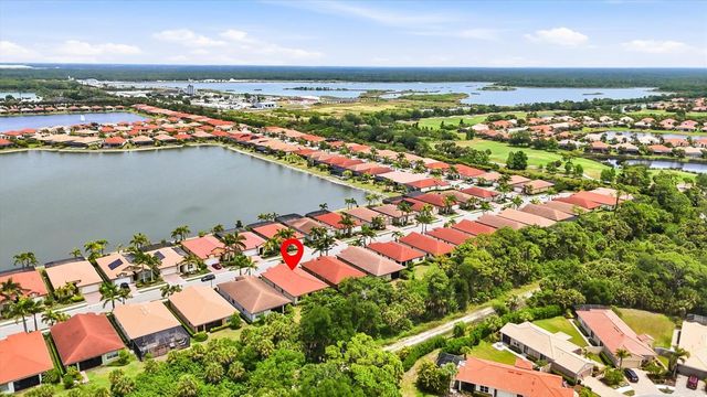 332 TOSCAVILLA BOULEVARD, Nokomis, FL 34275