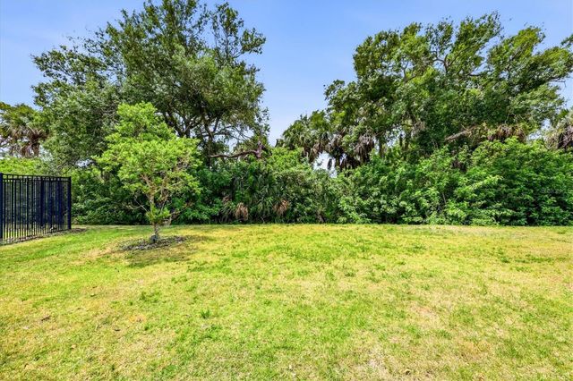 332 TOSCAVILLA BOULEVARD, Nokomis, FL 34275