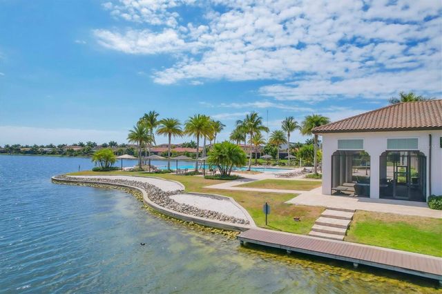 332 TOSCAVILLA BOULEVARD, Nokomis, FL 34275