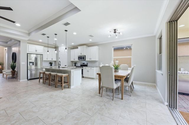332 TOSCAVILLA BOULEVARD, Nokomis, FL 34275