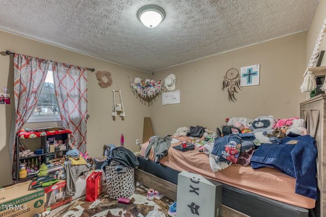 23254 Clayman Valley Road, Bristol, VA 24202