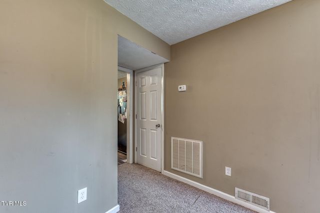 23254 Clayman Valley Road, Bristol, VA 24202