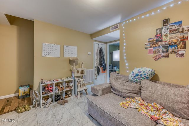 23254 Clayman Valley Road, Bristol, VA 24202