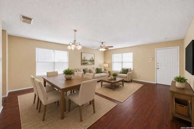 9923 Misty Plain Dr., San Antonio, TX 78245