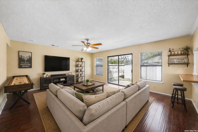 9923 Misty Plain Dr., San Antonio, TX 78245