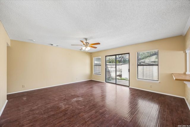 9923 Misty Plain Dr., San Antonio, TX 78245