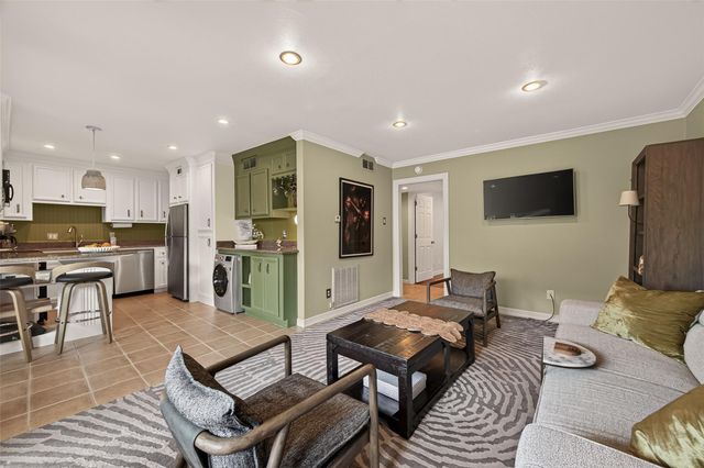 3928 W Alabama Street 14, Houston, TX 77027