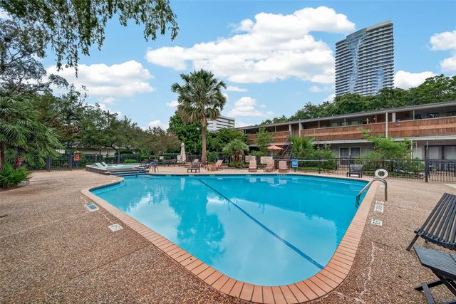 3928 W Alabama Street 14, Houston, TX 77027