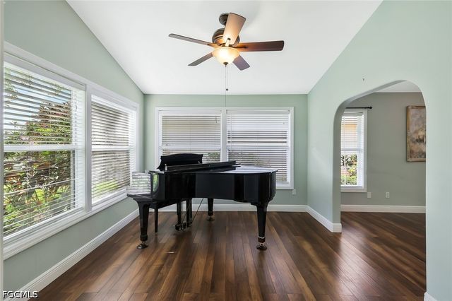 14875 Crescent Cove DR, Fort Myers, FL 33908