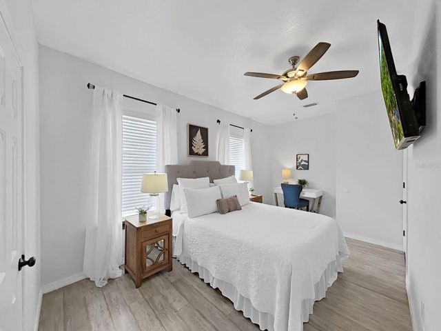 1215 E CURTIS STREET, Tampa, FL 33603