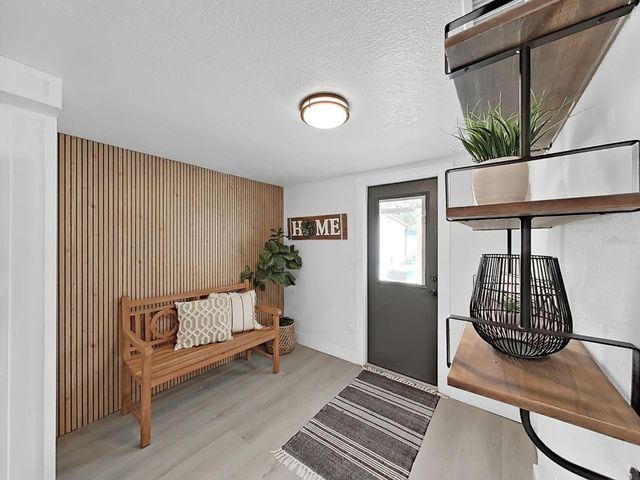 1215 E CURTIS STREET, Tampa, FL 33603