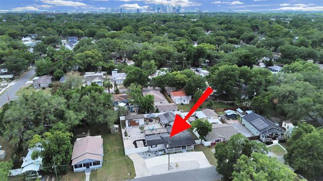 1215 E CURTIS STREET, Tampa, FL 33603