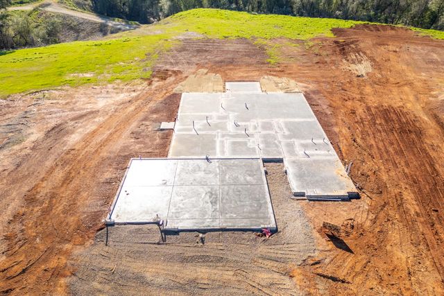 2575 Uphill Avenue, Redding, CA 96002