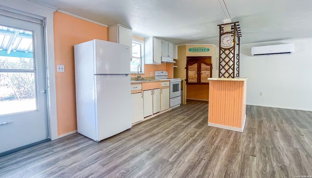 153 PVT 4022, Beeville, TX 78102