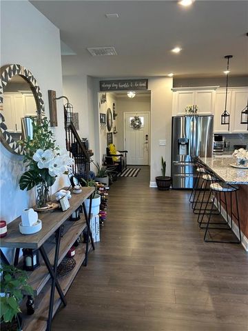 5860 STARGAZER Way, Cumming, GA 30028