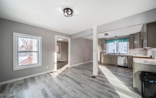 1723 E 49th Street, Ashtabula, OH 44004