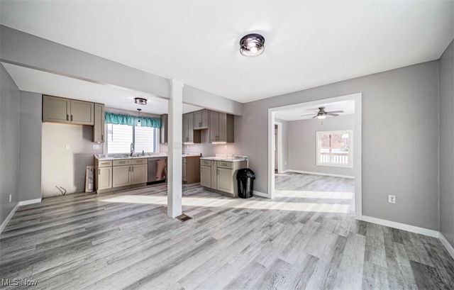 1723 E 49th Street, Ashtabula, OH 44004