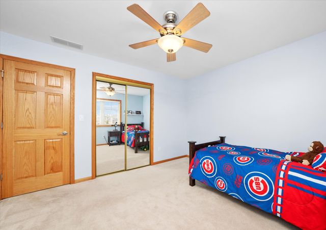 9925 Whitehall Garden, Munster, IN 46321