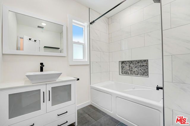 13143 Bloomfield Street, Sherman Oaks, CA 91423