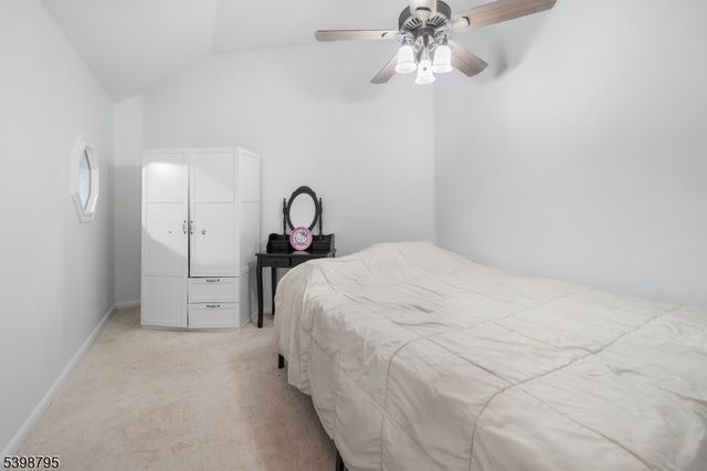 25 Bloomingdale Dr 1B, Hillsborough Twp., NJ 08844