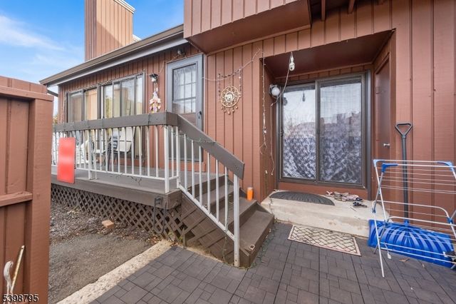 25 Bloomingdale Dr 1B, Hillsborough Twp., NJ 08844