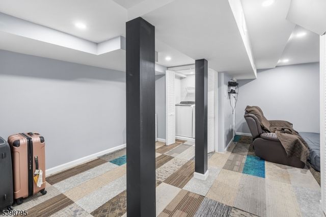 25 Bloomingdale Dr 1B, Hillsborough Twp., NJ 08844