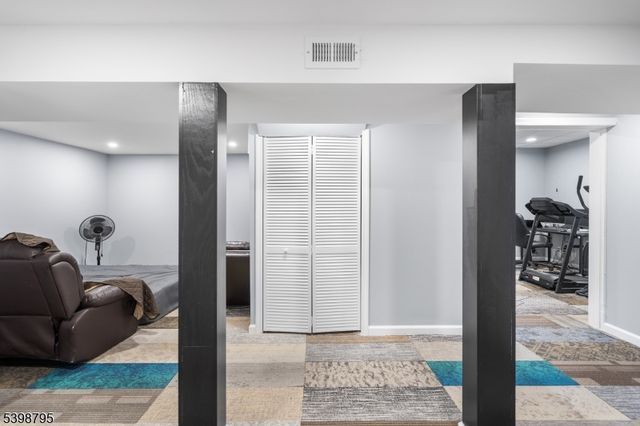 25 Bloomingdale Dr 1B, Hillsborough Twp., NJ 08844