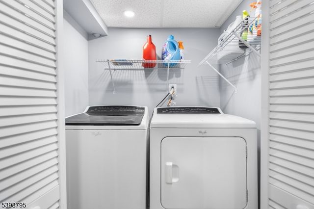 25 Bloomingdale Dr 1B, Hillsborough Twp., NJ 08844