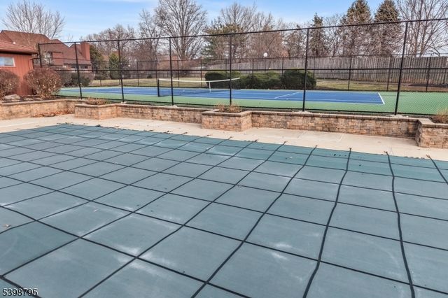 25 Bloomingdale Dr 1B, Hillsborough Twp., NJ 08844