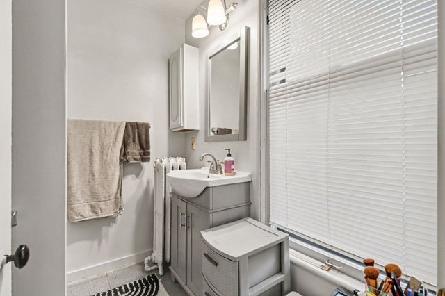 447 Stuart Avenue, Kalamazoo City, MI 49007