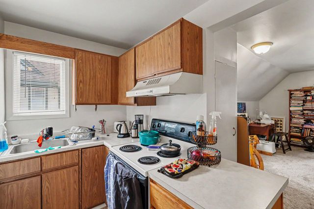 447 Stuart Avenue, Kalamazoo City, MI 49007